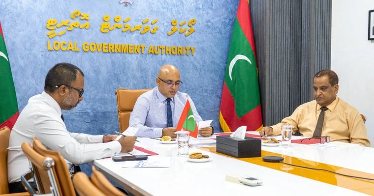 ބޯޑަށް ކައުންސިލަރުން ހޮވާ އިންތިހާބު ބާއްވާ ތާރީހެއް ނޭނގޭ 4 ގަޑިއިރު ކުރިން