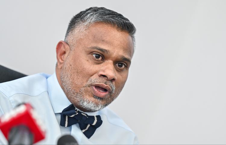 Decision to prosecute "Account Renters" for money laundering