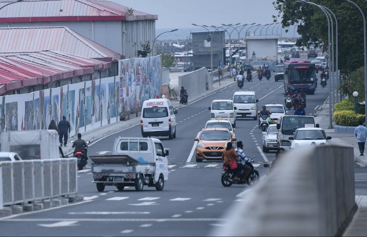 Bus and motorcycle collide, two elderly individuals injured 6 hours ago