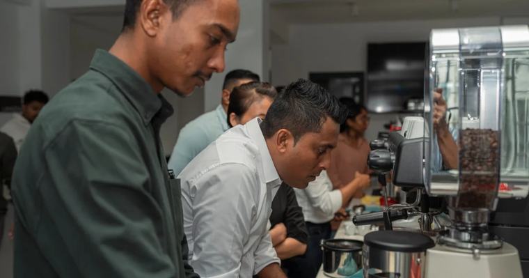 ލަވާޒާ ބަރިސްޓާ ޗެލެންޖުގެ ފައިނަލަށް 10 މީހަކު 2 ގަޑިއިރު ކުރިން